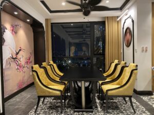 bàn ăn nhập khẩu thiết kế bởi mant interior center